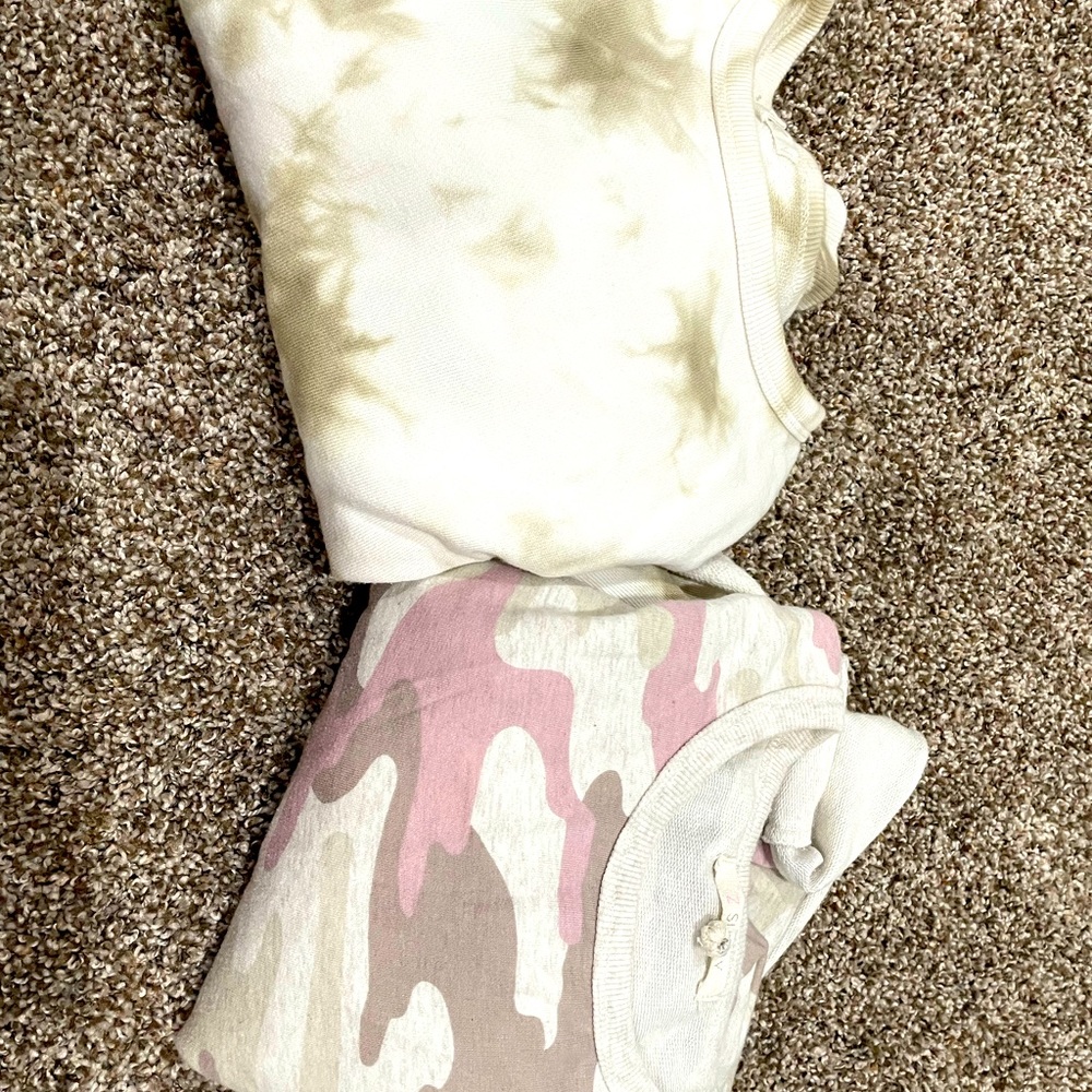 Girls crop lightweight sweatshirt x2